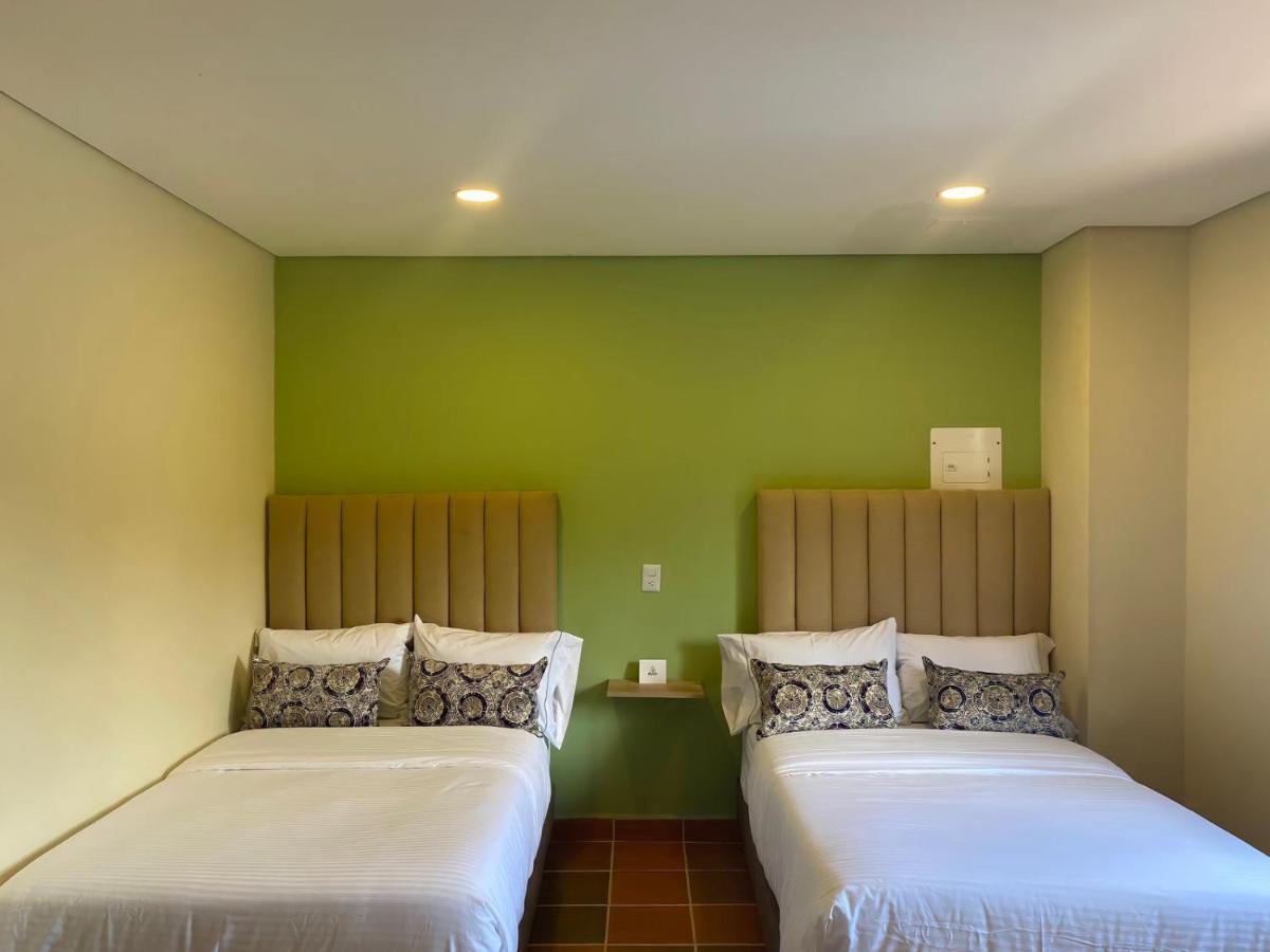 Hotel Bambu Guatape Exterior photo