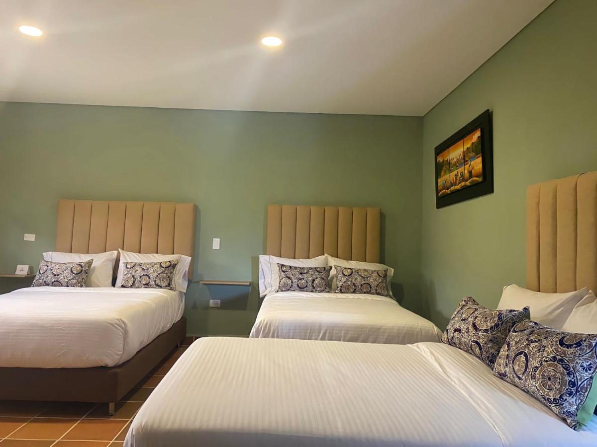 Hotel Bambu Guatape Exterior photo