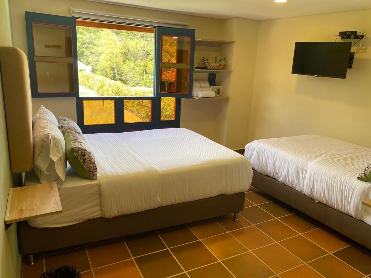 Hotel Bambu Guatape Exterior photo
