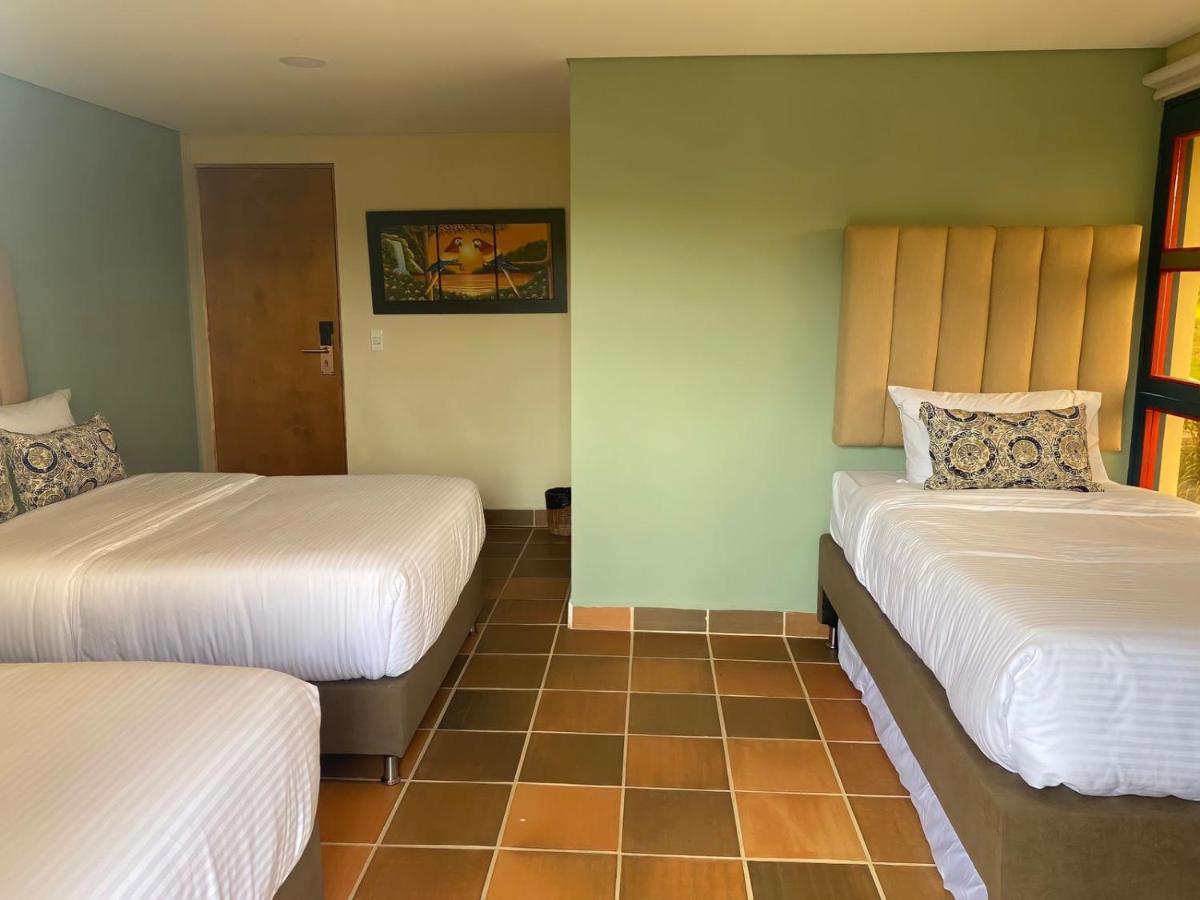 Hotel Bambu Guatape Exterior photo