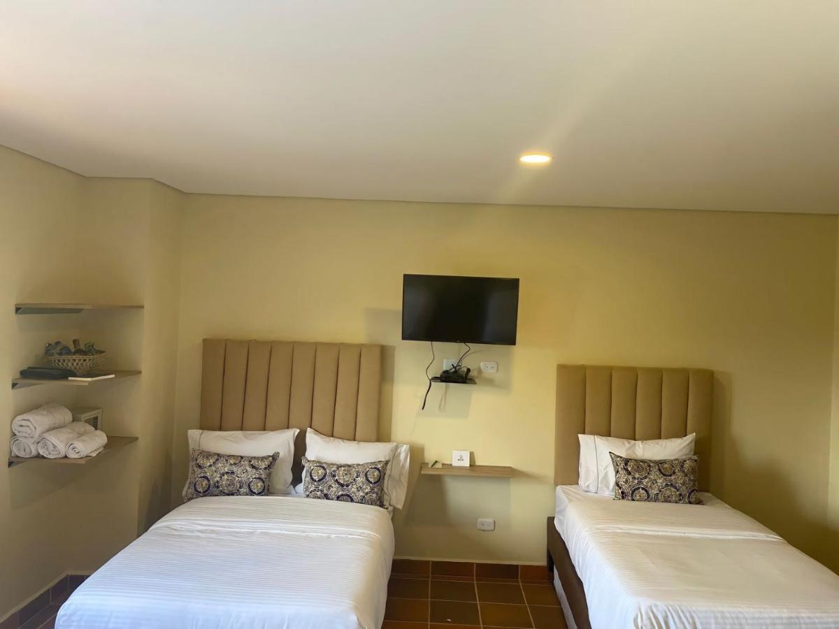 Hotel Bambu Guatape Exterior photo