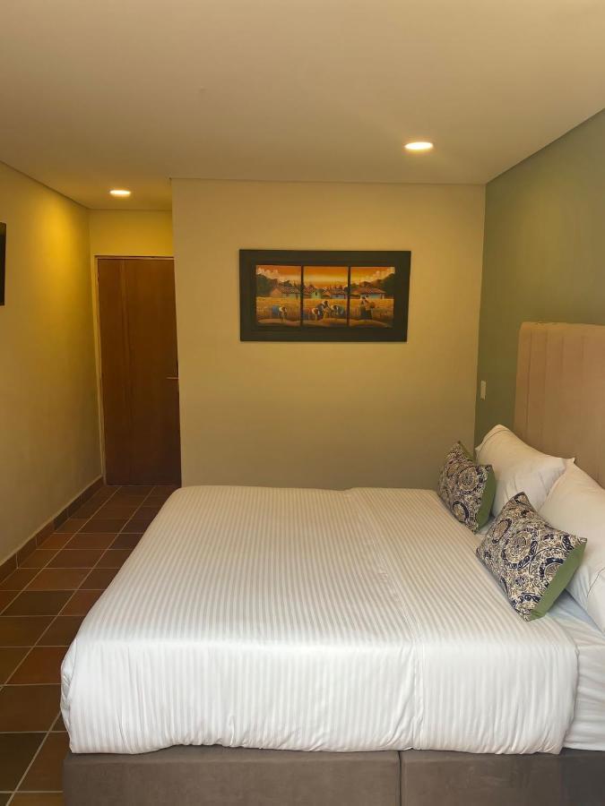 Hotel Bambu Guatape Exterior photo