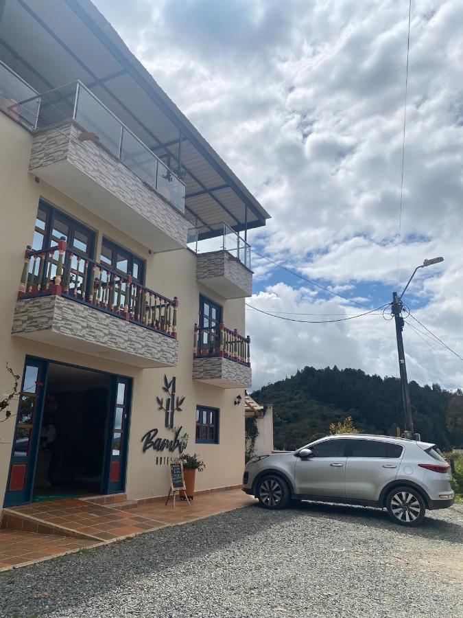 Hotel Bambu Guatape Exterior photo